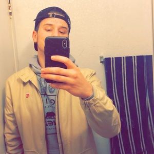 Meet your Posher, Nick